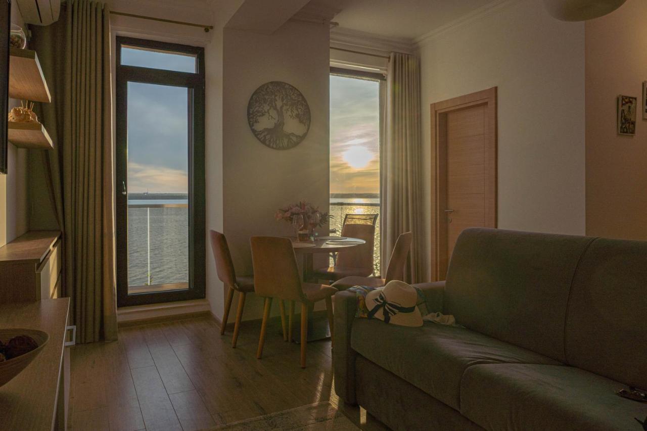 Apartament Le Bonheur Mamaia Eksteriør bilde