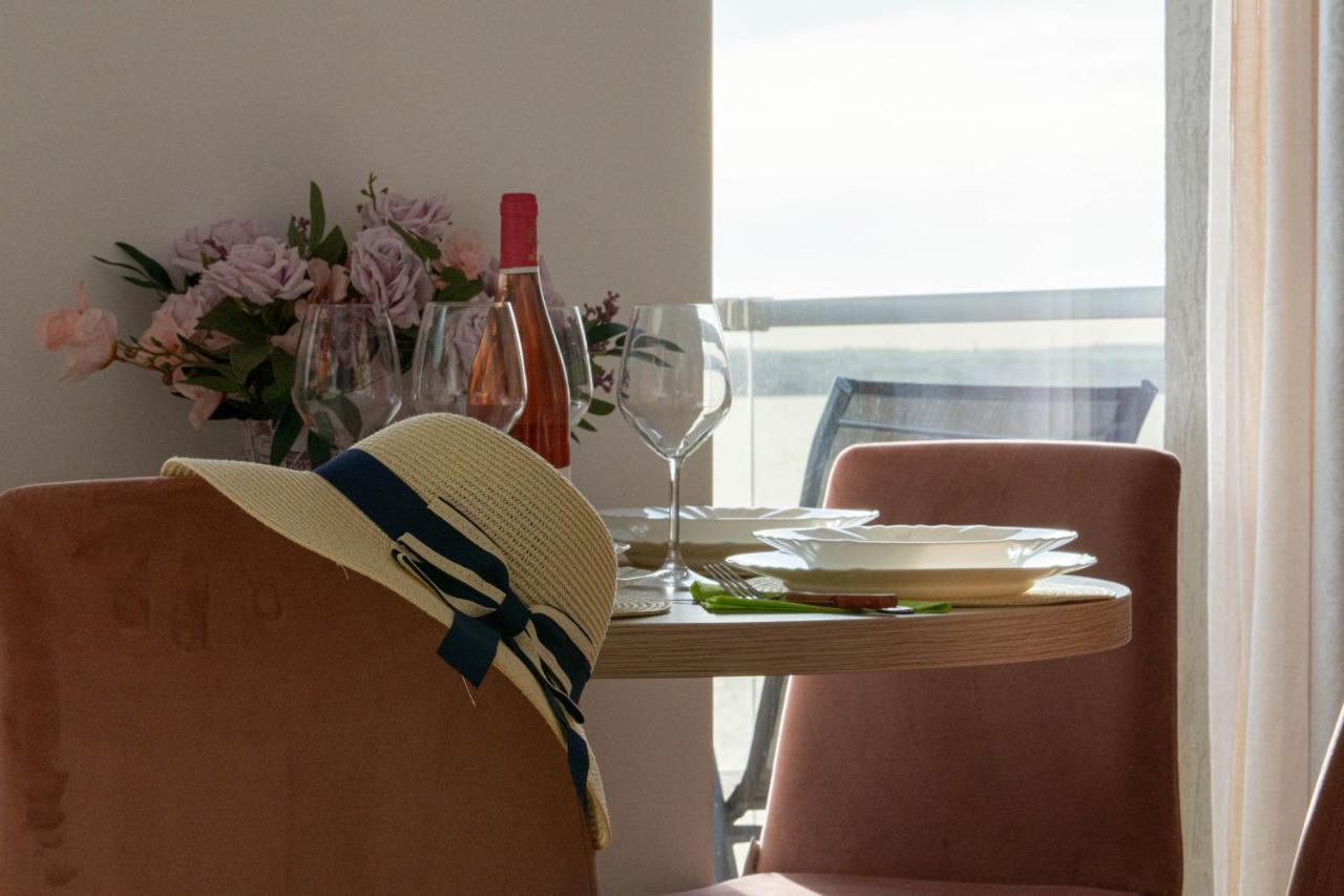 Apartament Le Bonheur Mamaia Eksteriør bilde