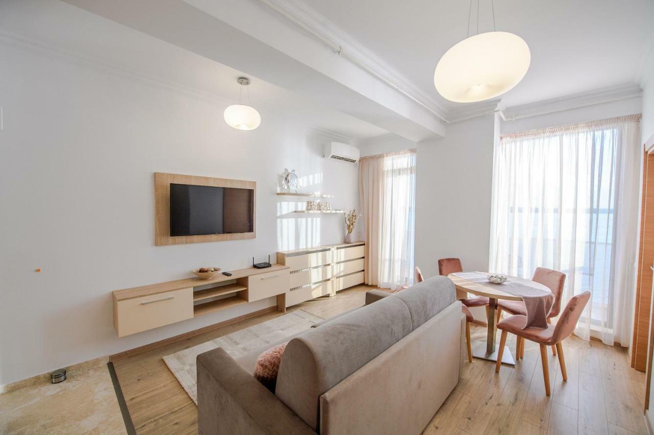 Apartament Le Bonheur Mamaia Eksteriør bilde